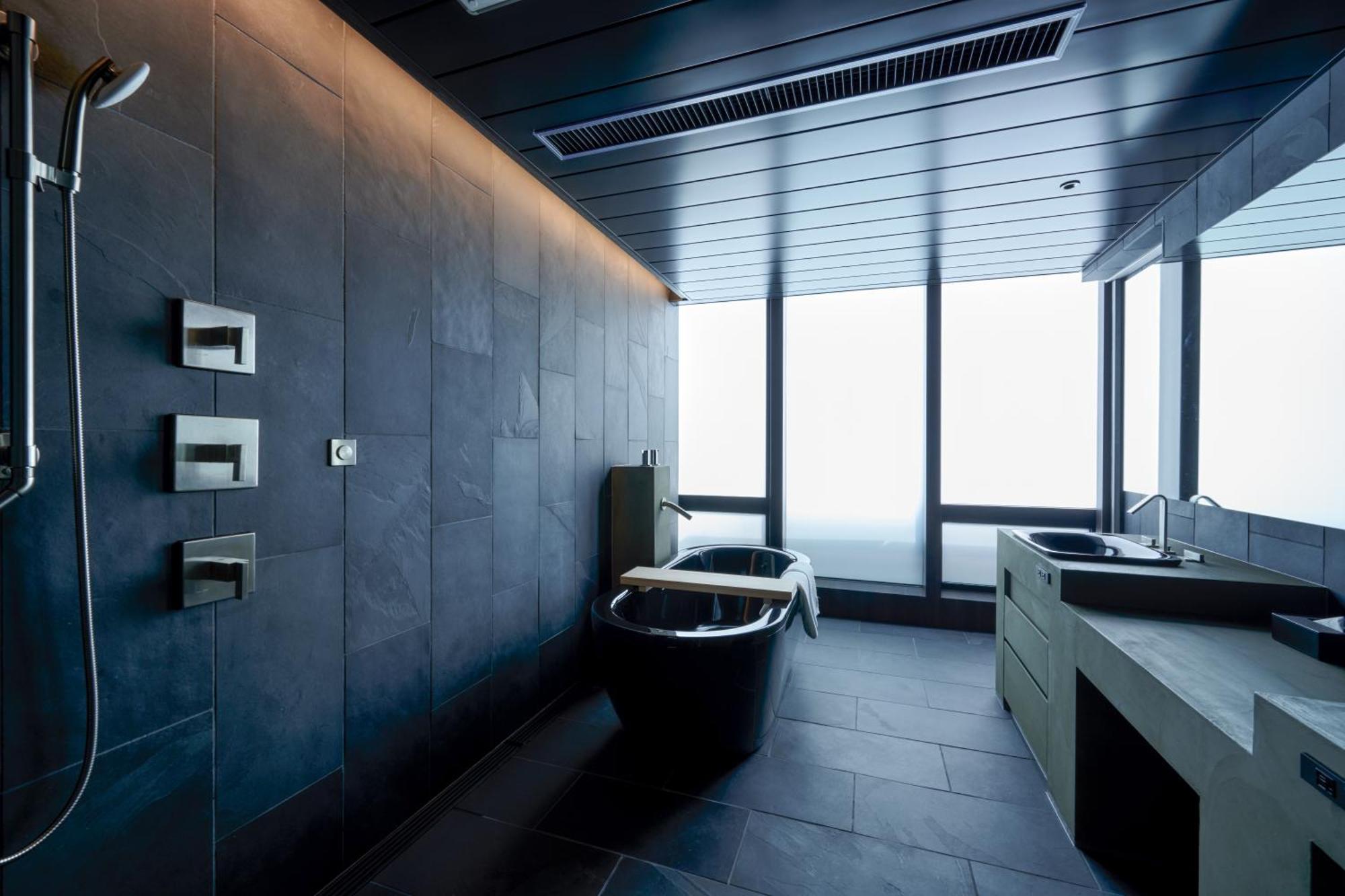 The Tower 5* Nagoya