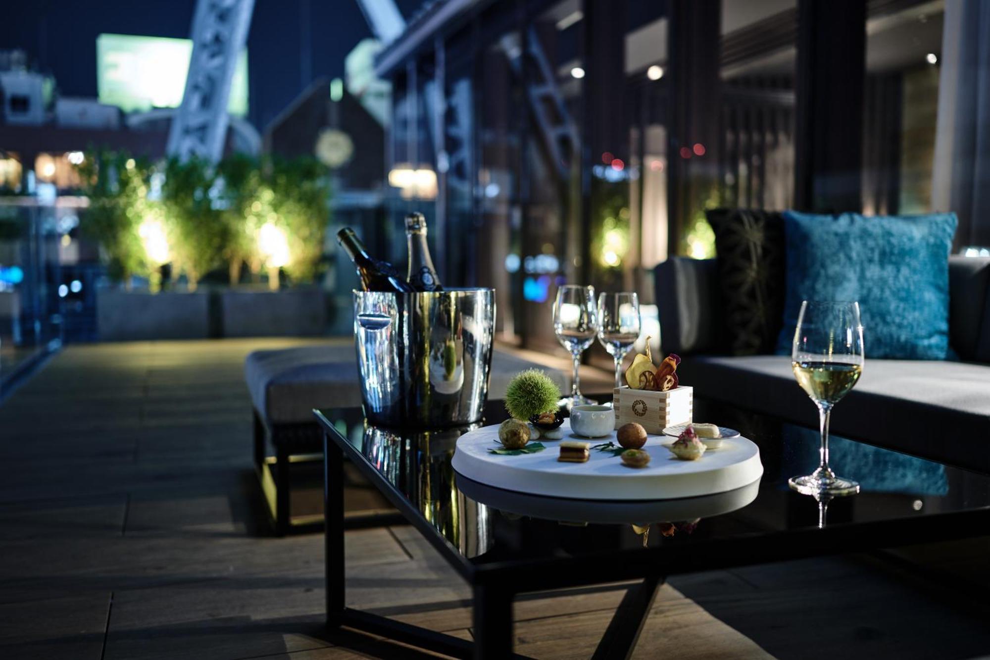 The Tower โรงแรม 5*